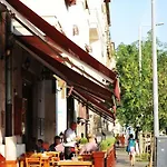 Riverside Center, 5th District * Budapest