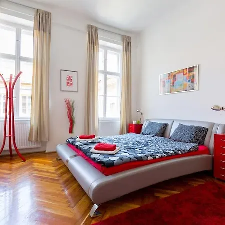 Apartment Riverside Center, 5th District Budapest