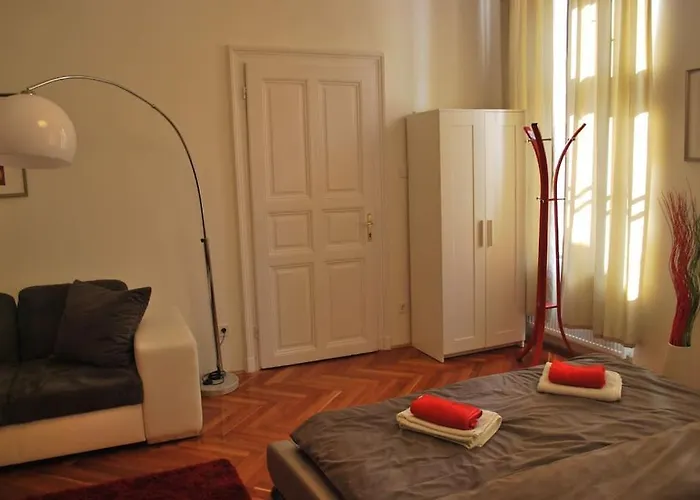 Apartament Riverside Center, 5th District